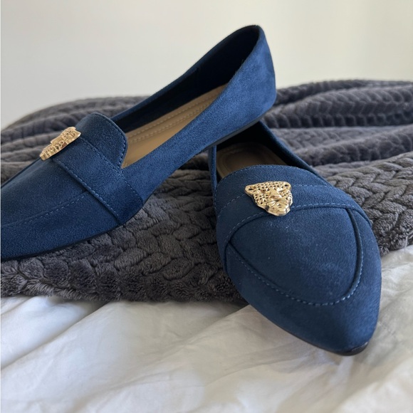 NEW Women's Navy Blue Faux Suede Loafers with Leopard Head Decor - Size 38 - Picture 7 of 7
